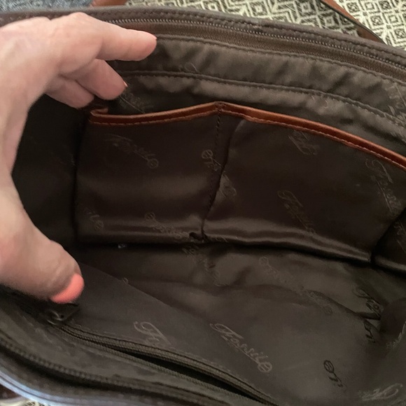 SOLD-Vintage Fossil purse shoulder bag - Picture 3 of 12